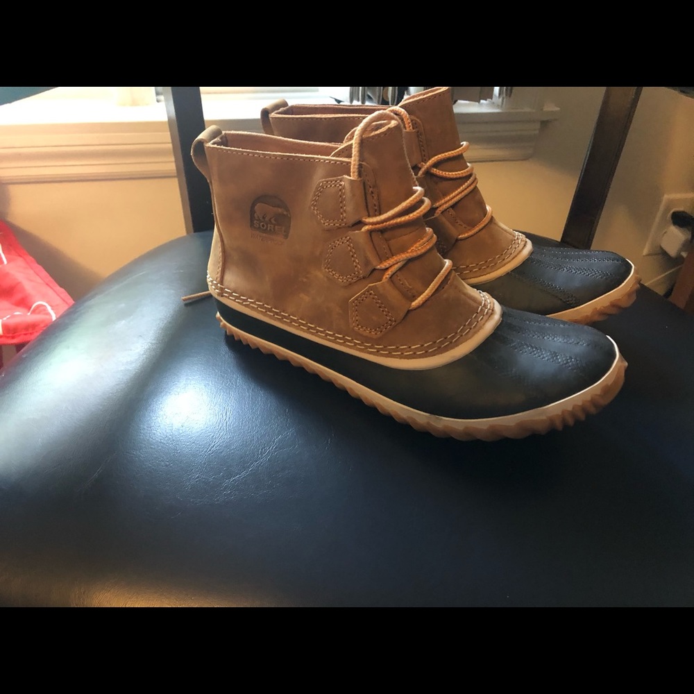 Sorel water proof boots